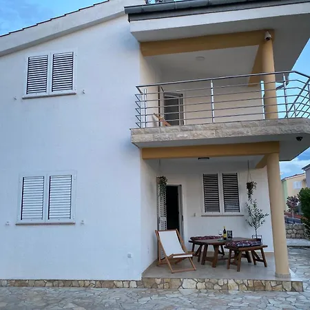 Kuca Za Odmor Nika Holiday home *